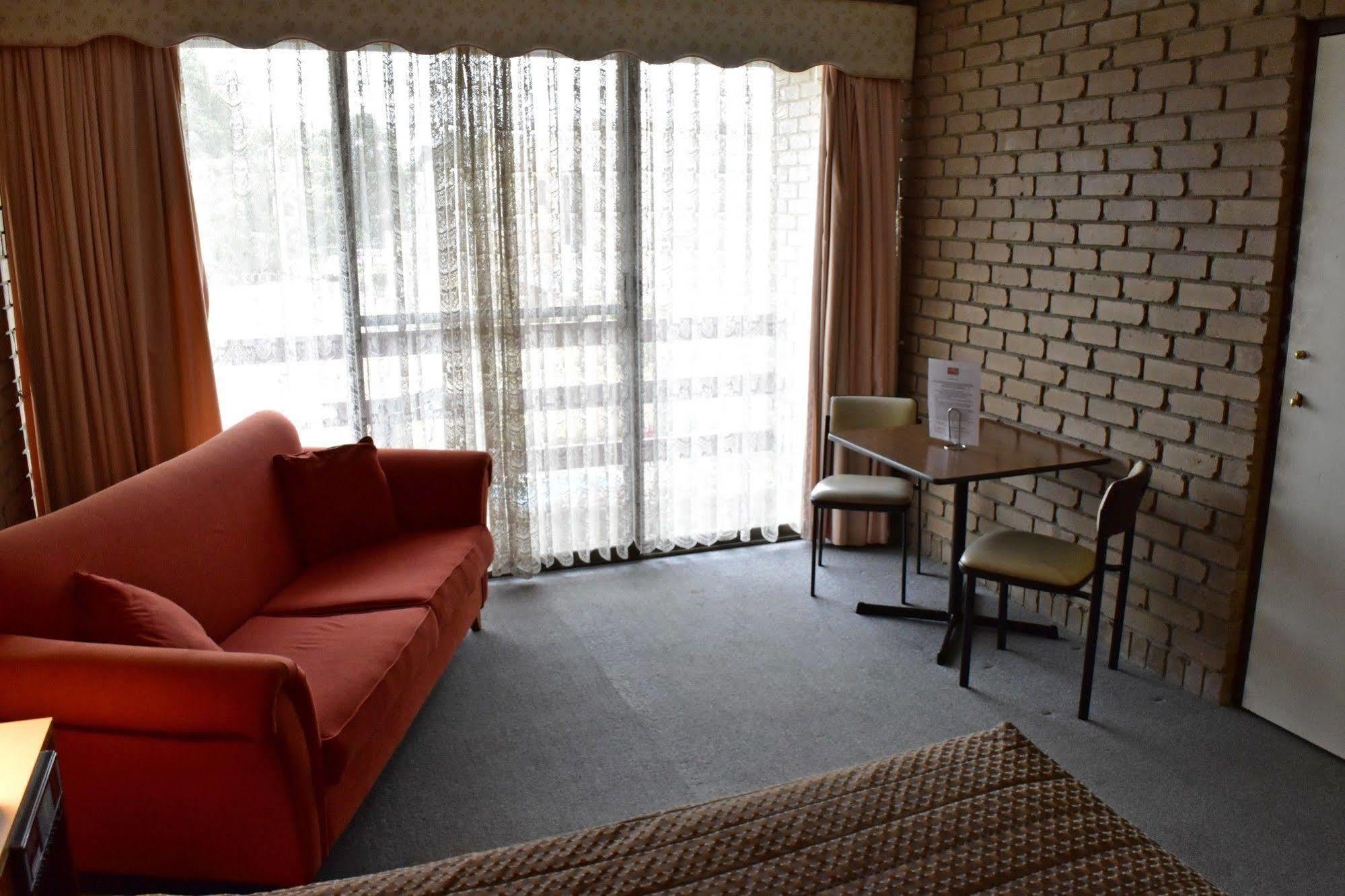 The Black Bull Motel Traralgon Eksteriør billede