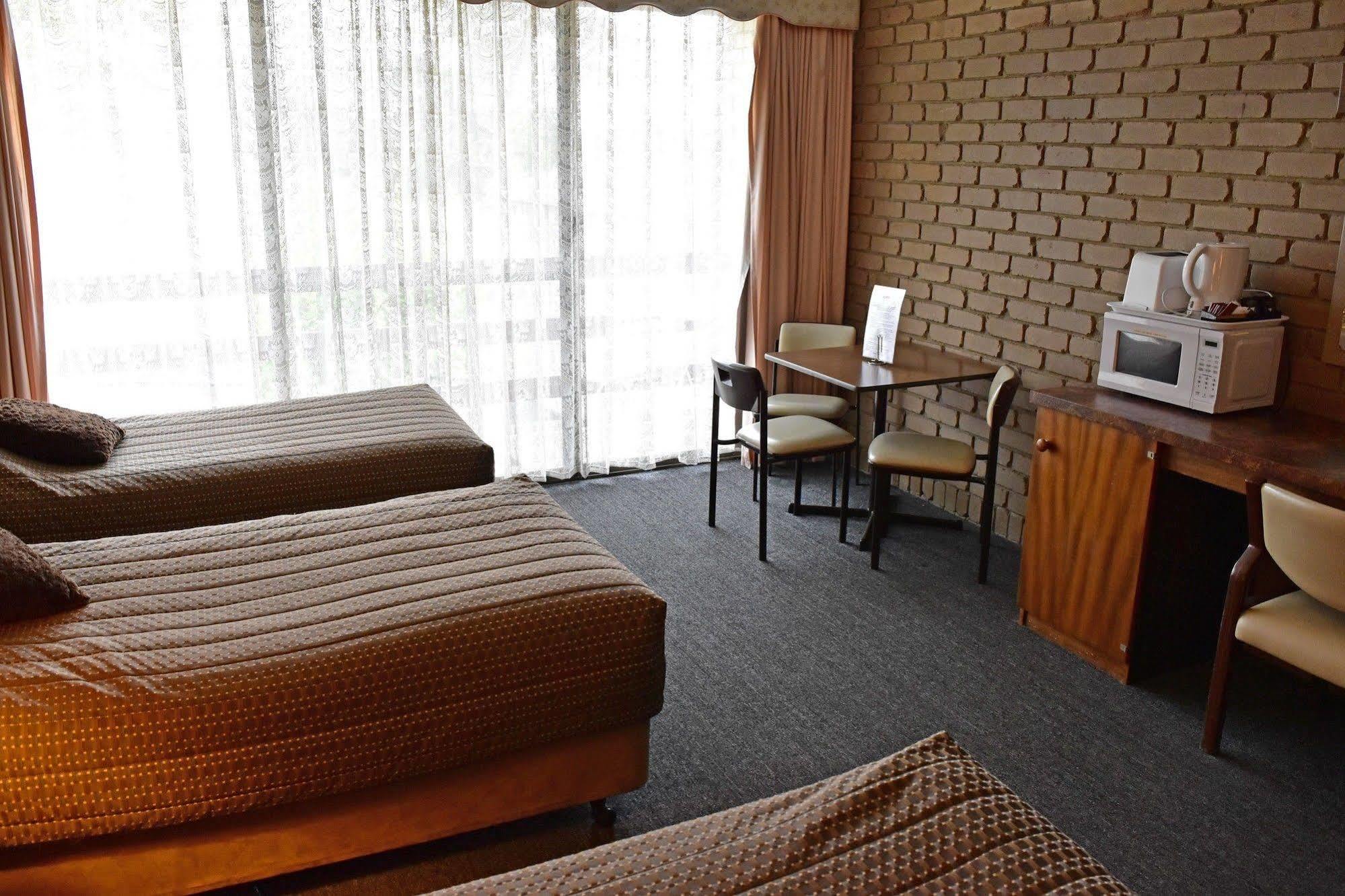 The Black Bull Motel Traralgon Eksteriør billede