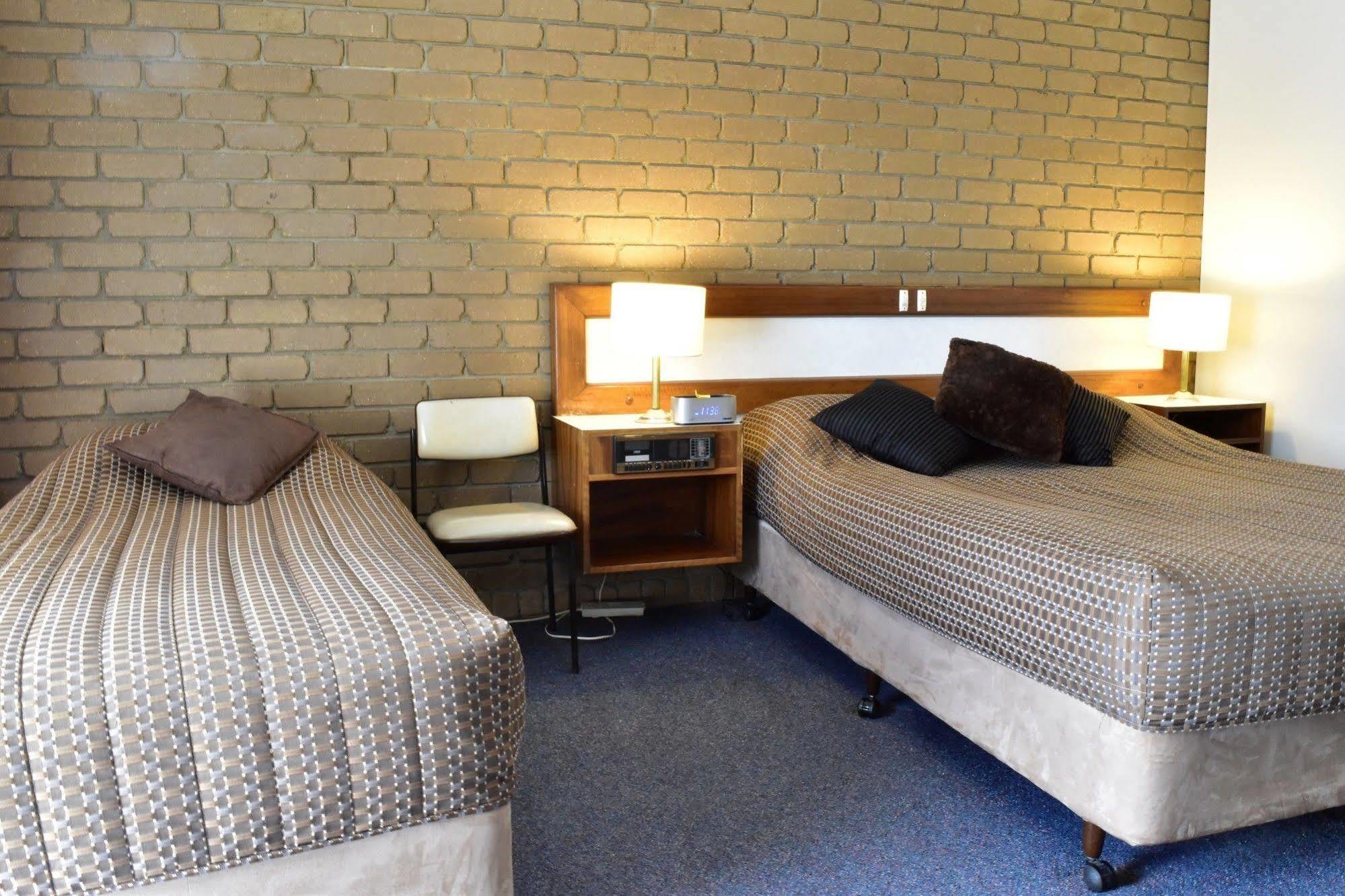 The Black Bull Motel Traralgon Eksteriør billede