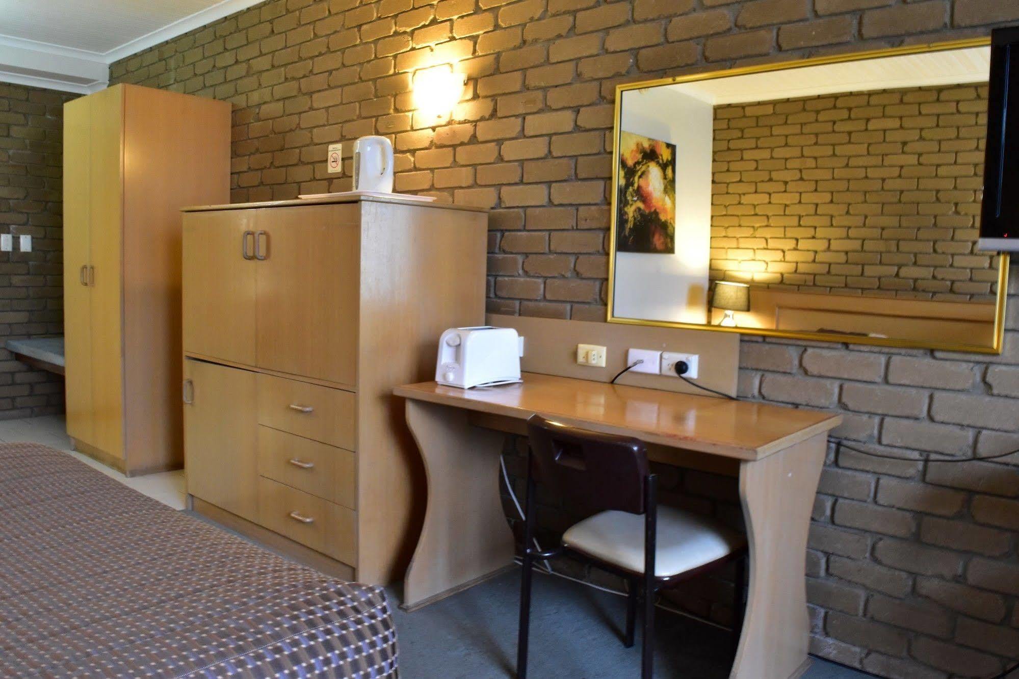 The Black Bull Motel Traralgon Eksteriør billede