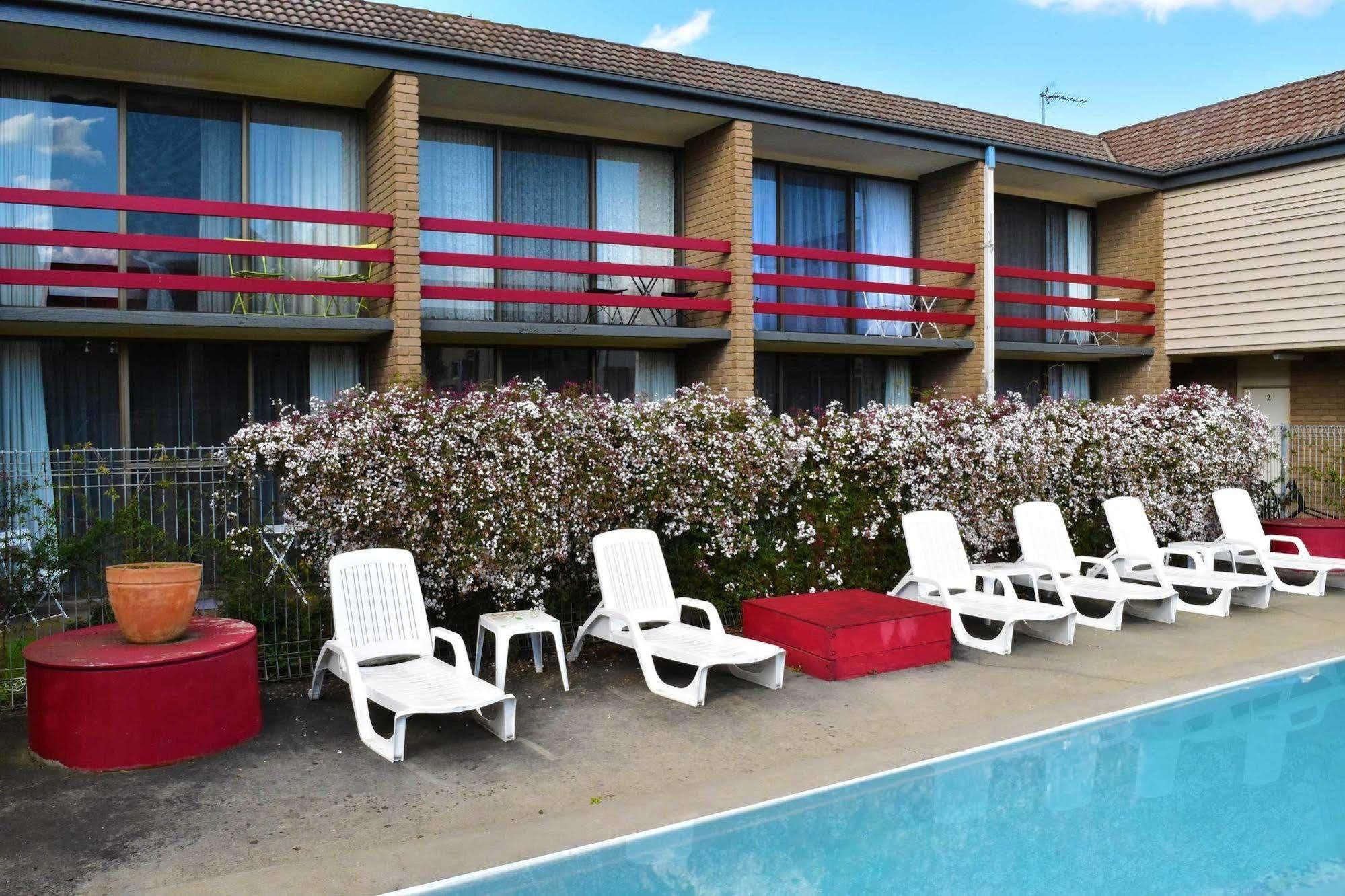 The Black Bull Motel Traralgon Eksteriør billede